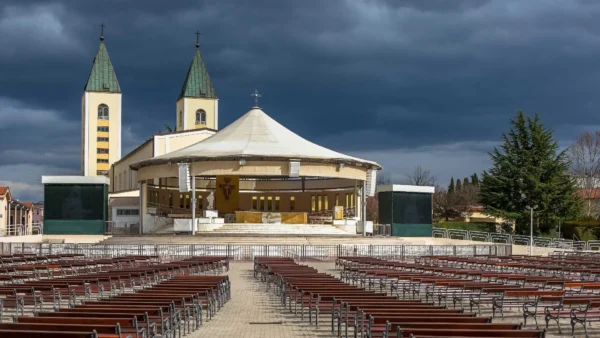 Medziugorie Pielgrzymka do Medjugorje z Imprezą Sylwestrową (27.12.2025-03.01.2026) 950 zł + 280 Euro